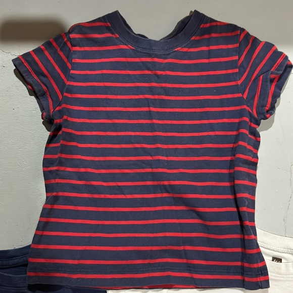 Lot 5 fun toddler boy play shirts - Picture 2 of 11